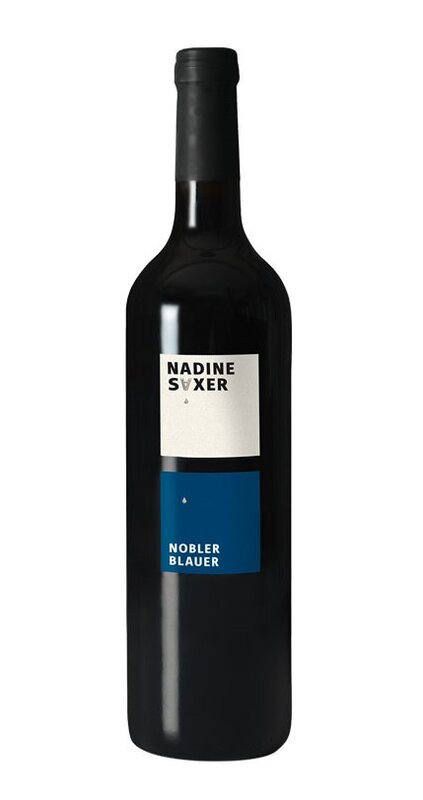 Nobler Blauer Pinot Noir, Nadine Saxer 75 cl.   
SX6535/0000